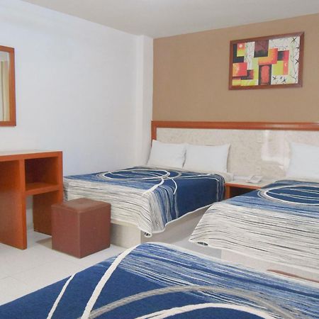 Hotel Niza Zona Piel León Exterior foto