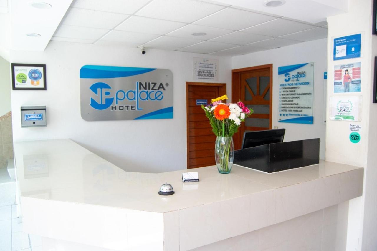 Hotel Niza Zona Piel León Exterior foto