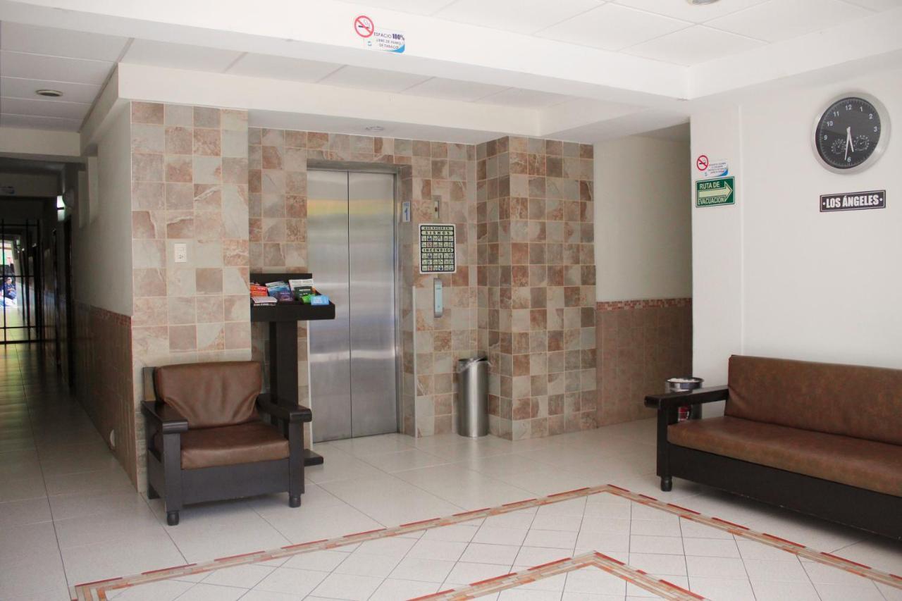 Hotel Niza Zona Piel León Exterior foto